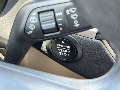 Certified 2020 Ford Escape SE AWD/4WD image 20