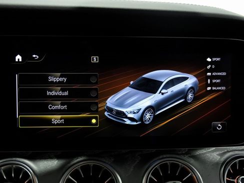 Used 2022 Mercedes-Benz AMG GT 53 image 27