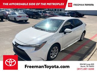 Used 2023 Toyota Corolla LE FWD video 1