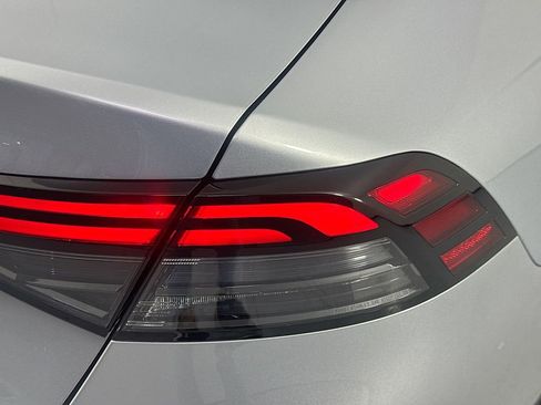 Certified 2025 Honda Accord EX-L image 32