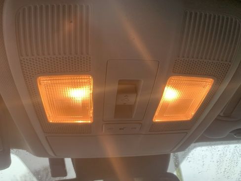 Used 2019 MAZDA CX-5 Touring image 25