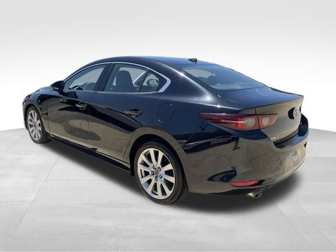 Used 2020 MAZDA MAZDA3 Sedan w/ Premium Package FWD image 7