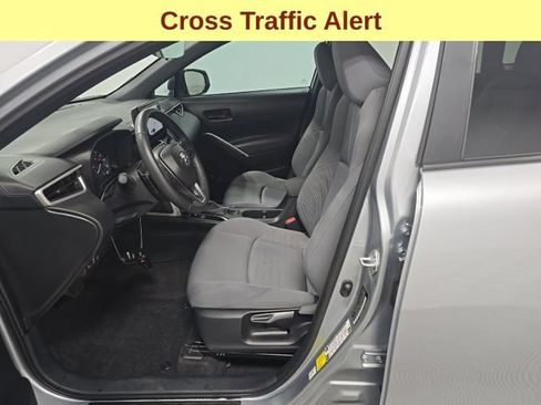 Used 2025 Toyota Corolla Cross AWD Hybrid image 10