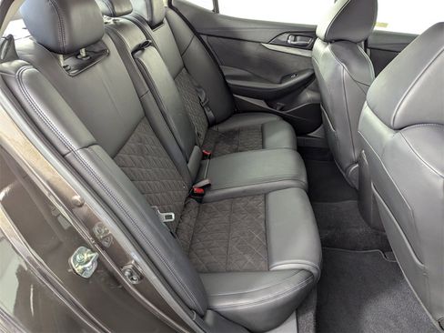 Used 2016 Nissan Maxima SR image 32