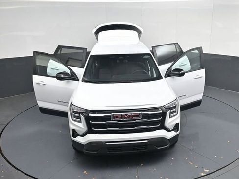 Used 2026 GMC Terrain Elevation image 54