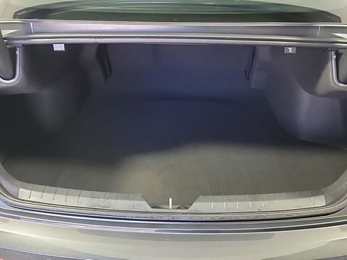 Used 2025 Kia K5 EX image 8