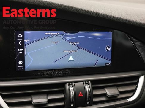 Used 2023 Alfa Romeo Giulia Sprint image 19