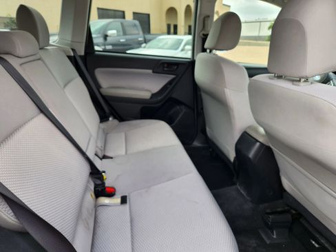 Used 2018 Subaru Forester 2.5i Premium w/ Popular Package #2A AWD/4WD image 14