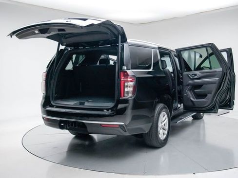Used 2024 Chevrolet Tahoe LT AWD/4WD image 22