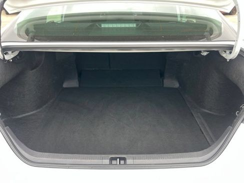 Used 2026 Toyota Camry LE FWD image 40