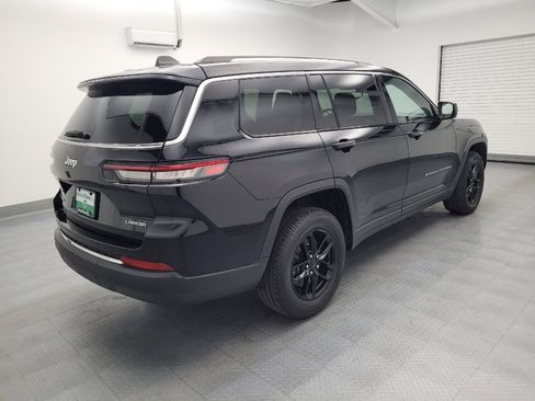Used 2022 Jeep Grand Cherokee L Laredo w/ Luxury Tech Group I AWD/4WD image 10