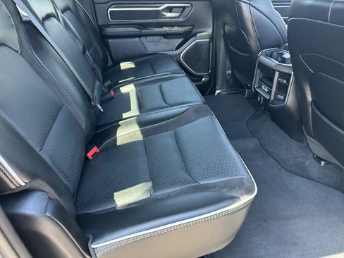 Used 2025 RAM 1500 Laramie w/ Sport Appearance Package AWD/4WD image 13