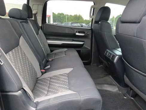 Used 2019 Toyota Tundra SR5 w/ SR5 Upgrade Package RWD image 30