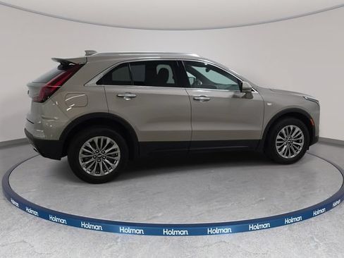 Certified 2024 Cadillac XT4 Premium Luxury AWD/4WD image 4