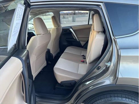 Used 2013 Toyota RAV4 XLE image 13