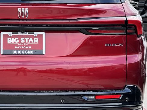 New 2026 Buick Enclave Sport Touring w/ Power Package image 5