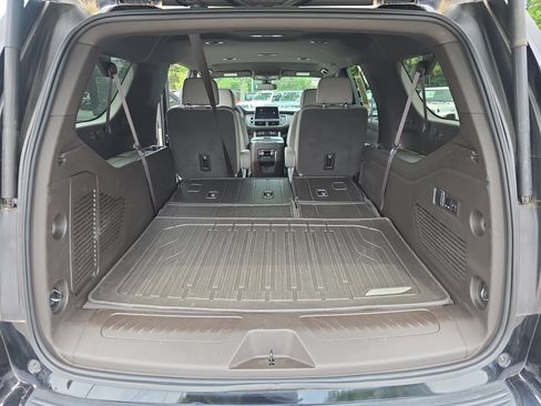 Used 2022 GMC Yukon XL SLT w/ SLT Luxury Package AWD/4WD image 14