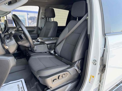 Used 2025 Chevrolet Silverado 2500 LT AWD/4WD image 14