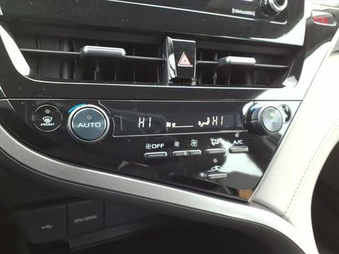 Certified 2023 Toyota Camry SE image 23