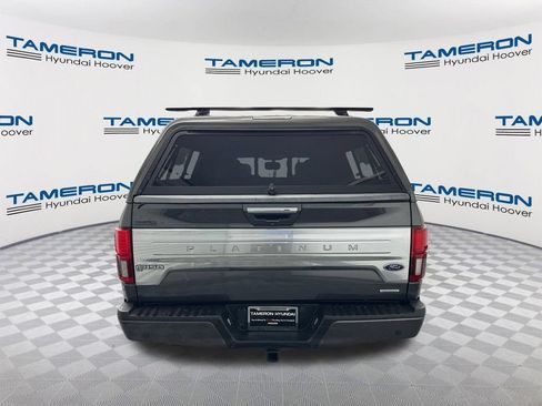Used 2018 Ford F150 Platinum w/ Equipment Group 701A Luxury AWD/4WD image 4
