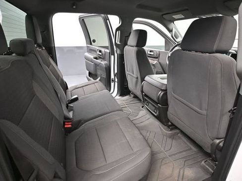 Used 2022 Chevrolet Silverado 2500 LT AWD/4WD image 45