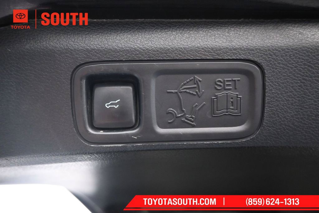 Used 2021 Ford Expedition Platinum AWD/4WD image 31