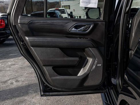 Used 2023 GMC Yukon SLT image 14