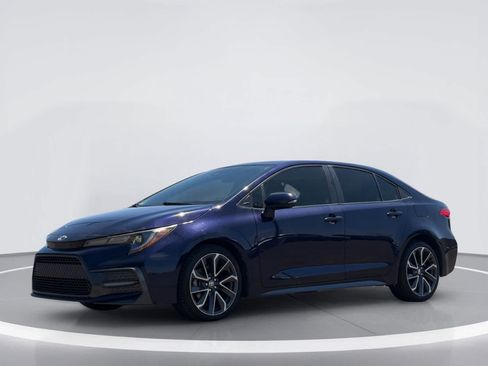 Used 2020 Toyota Corolla SE w/ SE Premium Package FWD image 2