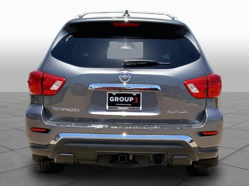 Used 2019 Nissan Pathfinder Platinum w/ Cargo Package FWD image 4