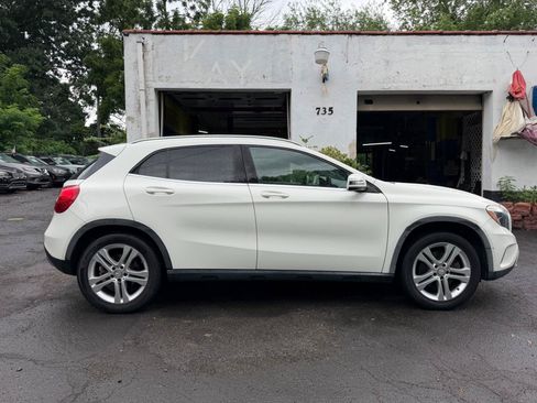 Used 2016 Mercedes-Benz GLA 250 image 10