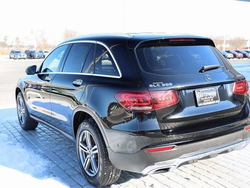 Used 2022 Mercedes-Benz GLC 300 4MATIC image 3