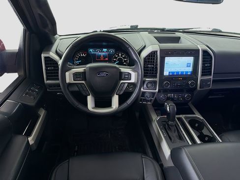 Used 2020 Ford F150 Lariat image 26