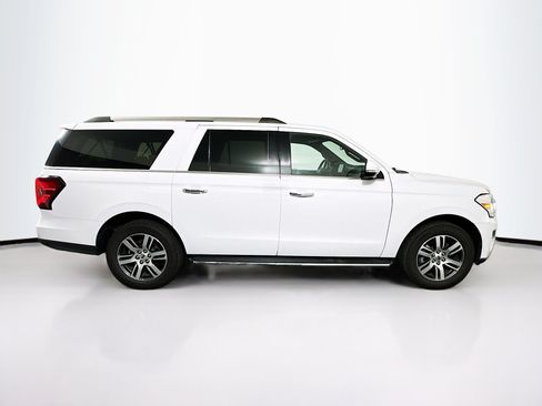 Used 2022 Ford Expedition Max Limited RWD image 10