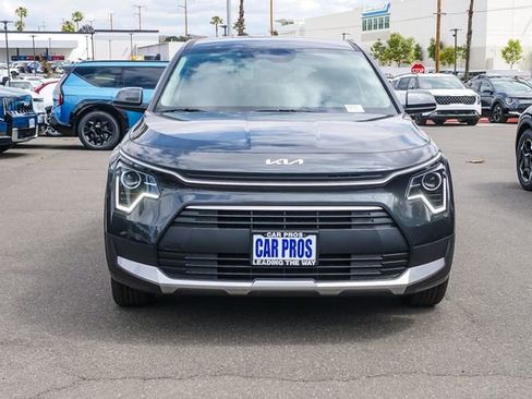 New 2026 Kia Niro LX FWD image 3