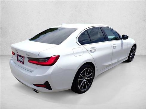 Used 2021 BMW 330i xDrive Sedan w/ Convenience Package AWD/4WD image 4