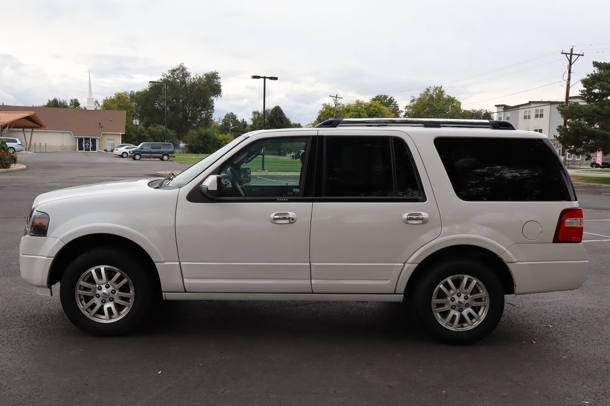Used 2014 Ford Expedition Limited w/ Equipment Group 301A RWD image 9