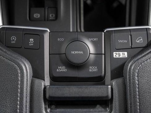 Certified 2025 Toyota Grand Highlander AWD image 26