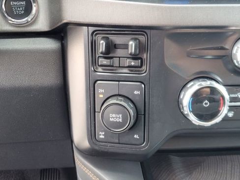 Used 2024 Ford F250 Platinum AWD/4WD image 30