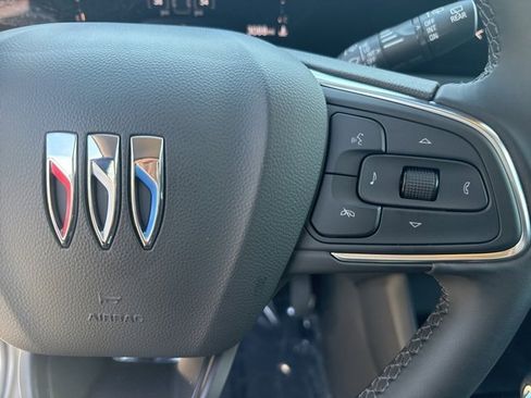 Used 2024 Buick Encore GX Sport Touring image 16