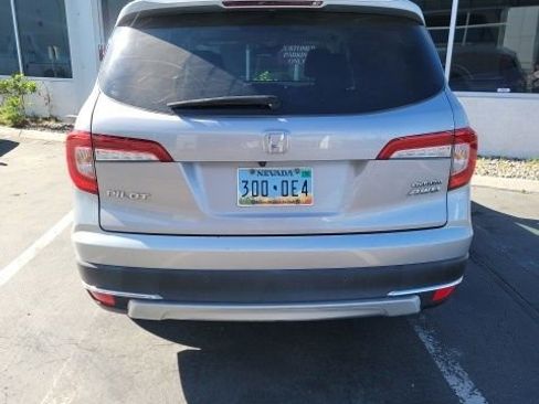 Used 2021 Honda Pilot Touring image 4