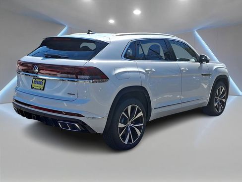 New 2026 Volkswagen Atlas Cross Sport SEL Premium R-Line AWD/4WD image 4