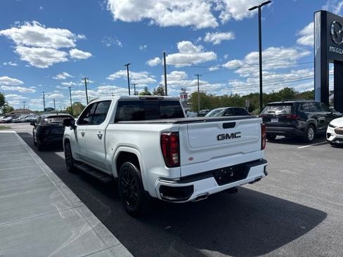 Used 2023 GMC Sierra 1500 Elevation w/ Elevation Premium Package AWD/4WD image 4