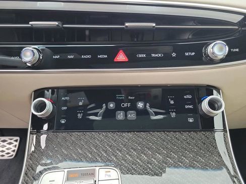 New 2026 Genesis GV70 3.5T Sport Prestige AWD/4WD image 25