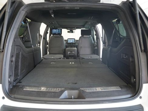 Used 2021 GMC Yukon XL AT4 w/ Rear Media and Nav Package AWD/4WD image 39