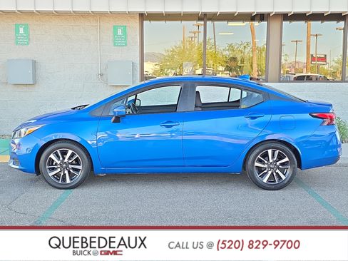 Used 2021 Nissan Versa SV FWD image 4