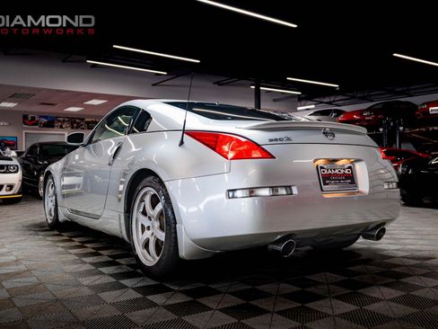 Used 2003 Nissan 350Z Track image 2