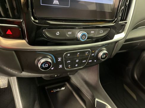 Certified 2023 Chevrolet Traverse LT FWD image 33