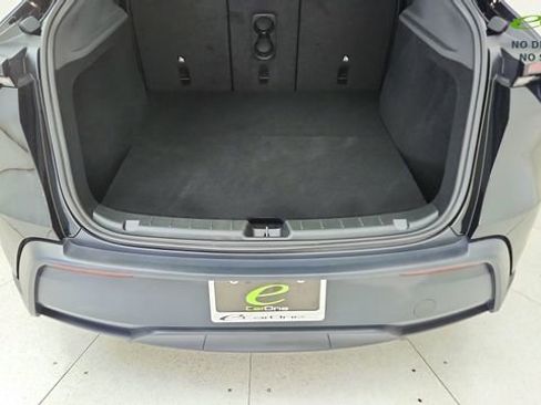 Used 2026 Tesla Model Y 2WD image 14
