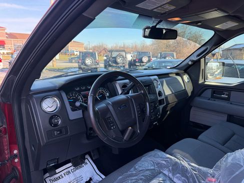 Used 2014 Ford F150 XLT w/ XLT Chrome Package image 11