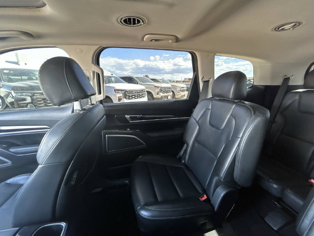 Used 2024 Kia Telluride S w/ S Sunroof Package AWD/4WD image 4